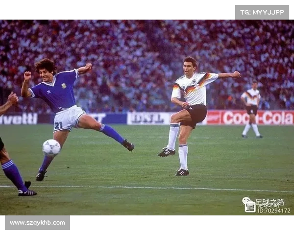 大卫路易斯最佳场上位置解析及其在不同战术体系中的作用探讨